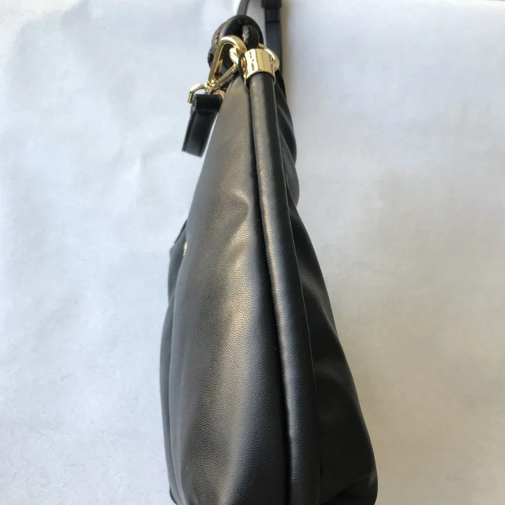 STEVE MADDEN Bcammi Hobo SHOULDER BAG  Balck   13